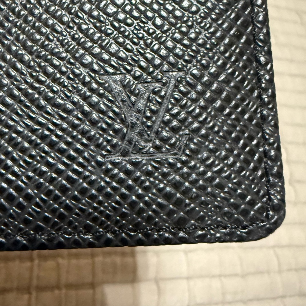 Louis Vuitton Vintage Black Epi Leather PM Agenda Cover - Picture 2 of 8